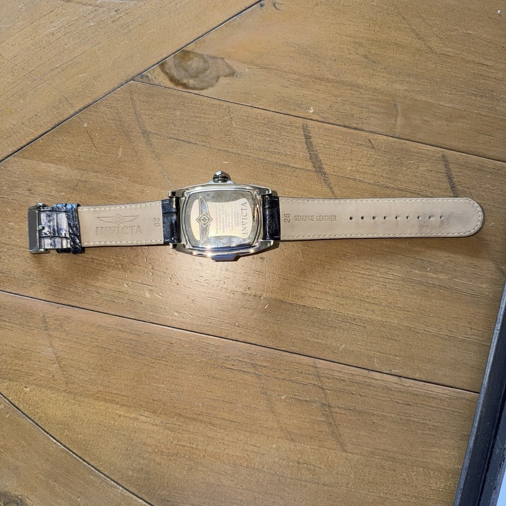 Invicta Limited Edition Model 0399 Watch Genuine Leather Bands Needs Battery - Picture 3 of 6